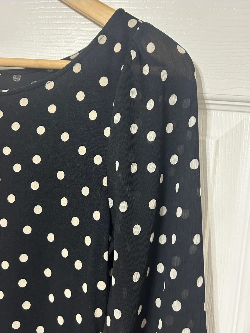 LOFT Women’s Black Beige Polka Dot Blouse Top Sheer Sleeves Size XS